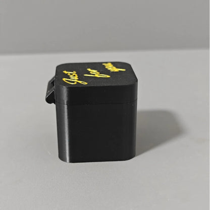 Fun and creative gift box, office desk decoration, home decoration gift box, prank stress relief gift box, middle finger gift