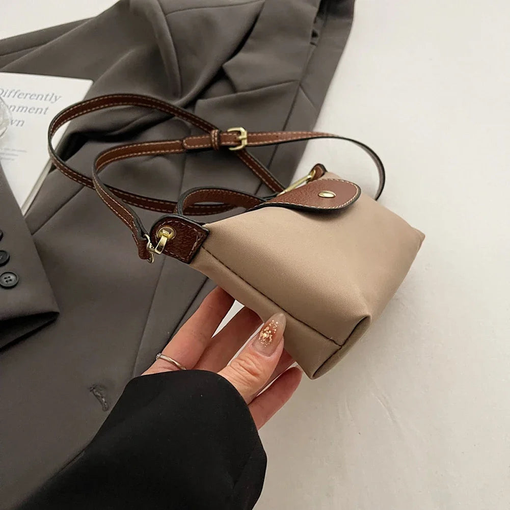 Retro, Fashionable, Multi-functional Handbags, Hot Items, Spring and Summer Women's Handbags, Handheld Luxury Nylon Handbags