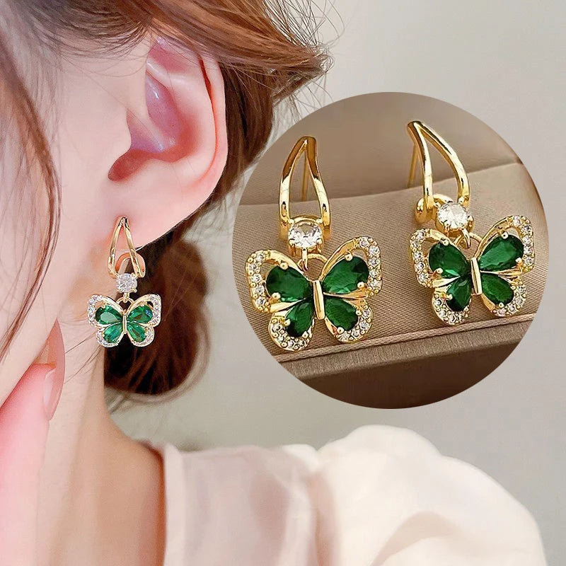 925 Silver Needle Korean Fashion Crystal Heart Earrings For Women Jewelry 2025 Trending New Luxury Women's Hoop Earrings Brincos