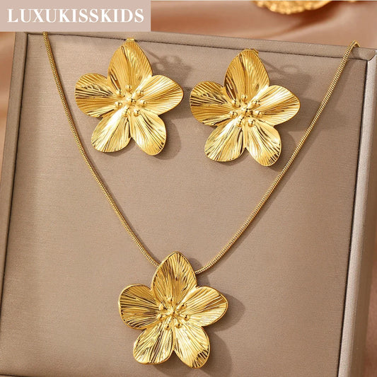2PC Women's Fashion Trendy Stainless Steel Flower Earrings Necklace Set Gold-Plated Jewellry Party Dressing Gifts
